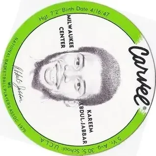 1975 Carvel Discs #NNO - Kareem Abdul-Jabbar - Milwaukee Bucks 1975 Carvel Discs #NNO - Kareem Abdul-Jabbar - Milwaukee Bucks