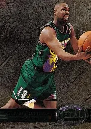 1997-98 Metal Universe #114 - Glenn Robinson - Milwaukee Bucks 1997-98 Metal Universe #114 - Glenn Robinson - Milwaukee Bucks