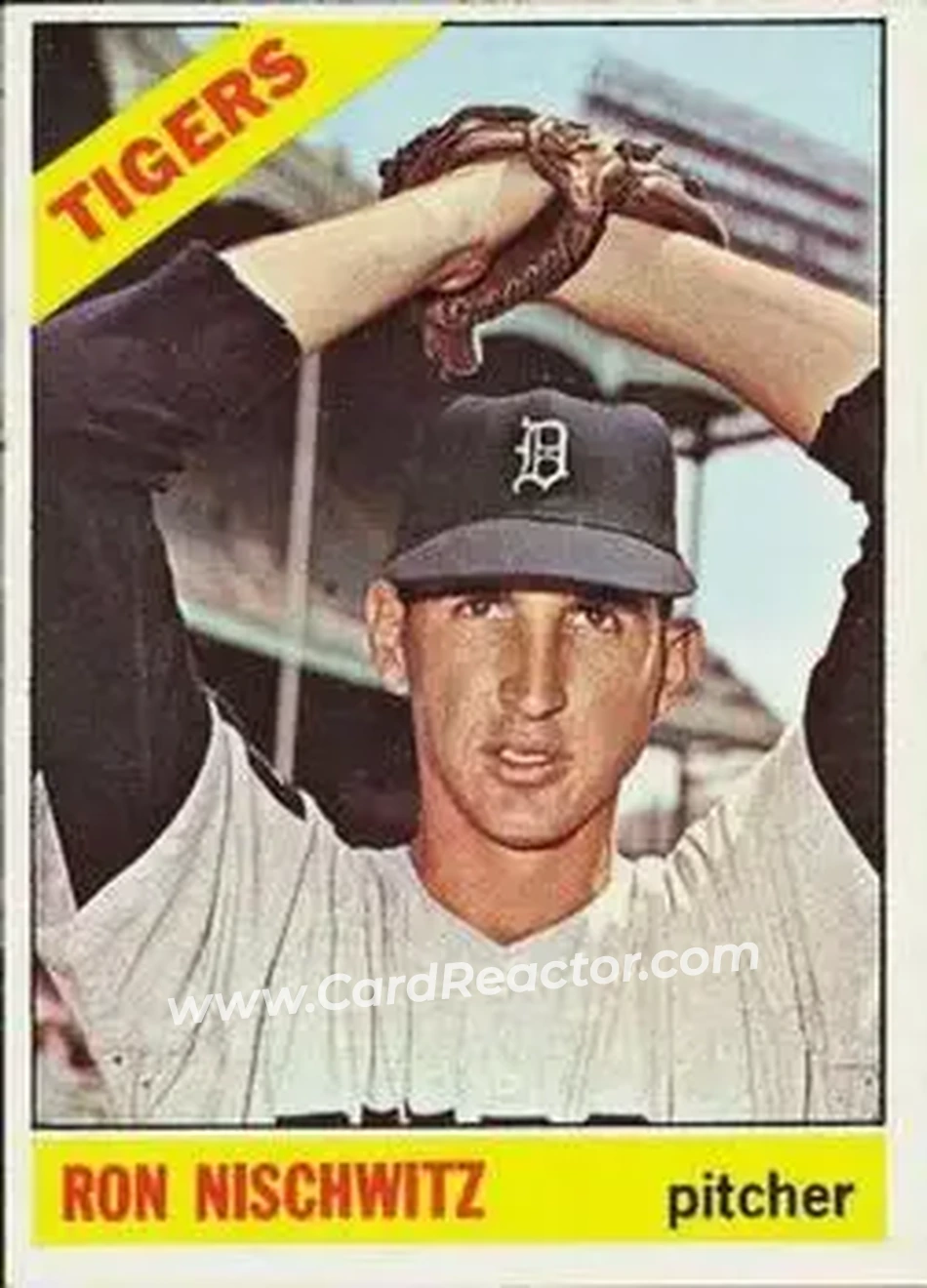 1966 O-Pee-Chee #38 - Ron Nischwitz - Detroit Tigers - Front