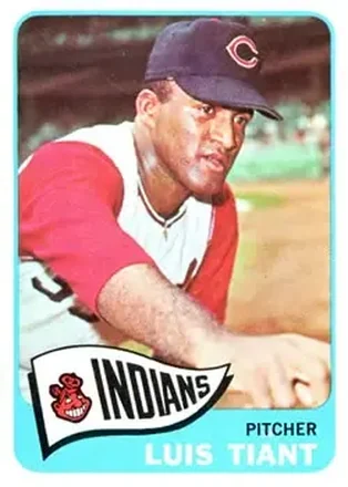 1965 Topps #145 - Luis Tiant - Cleveland Indians