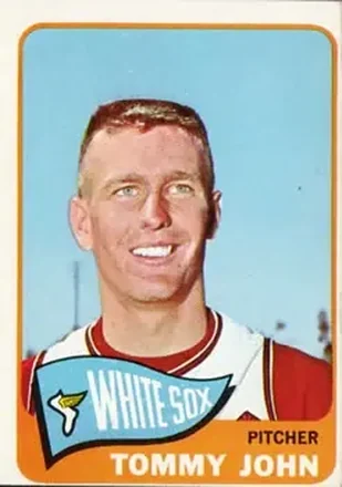1965 Topps #208 - Tommy John - Chicago White Sox 1965 Topps #208 - Tommy John - Chicago White Sox