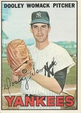1967 O-Pee-Chee feature card