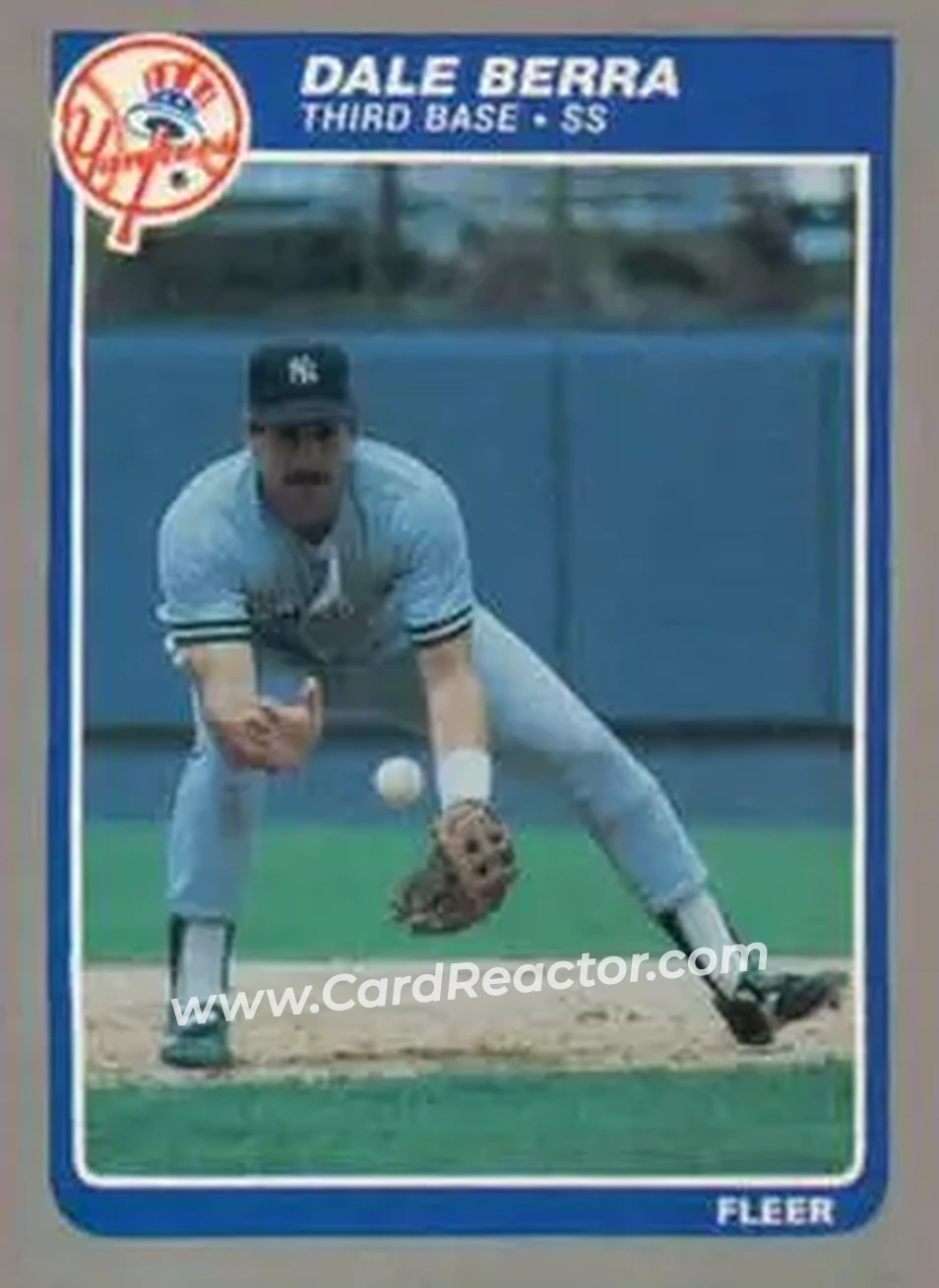 1985 Fleer Update #U-4 - Dale Berra - New York Yankees - Front