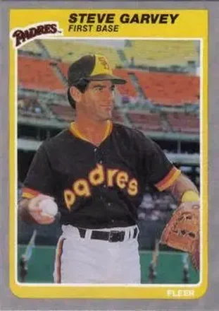 1985 Fleer #32 - Steve Garvey - San Diego Padres