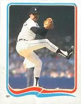 1985 Fleer Star Stickers #101 - Willie Hernandez - Detroit Tigers