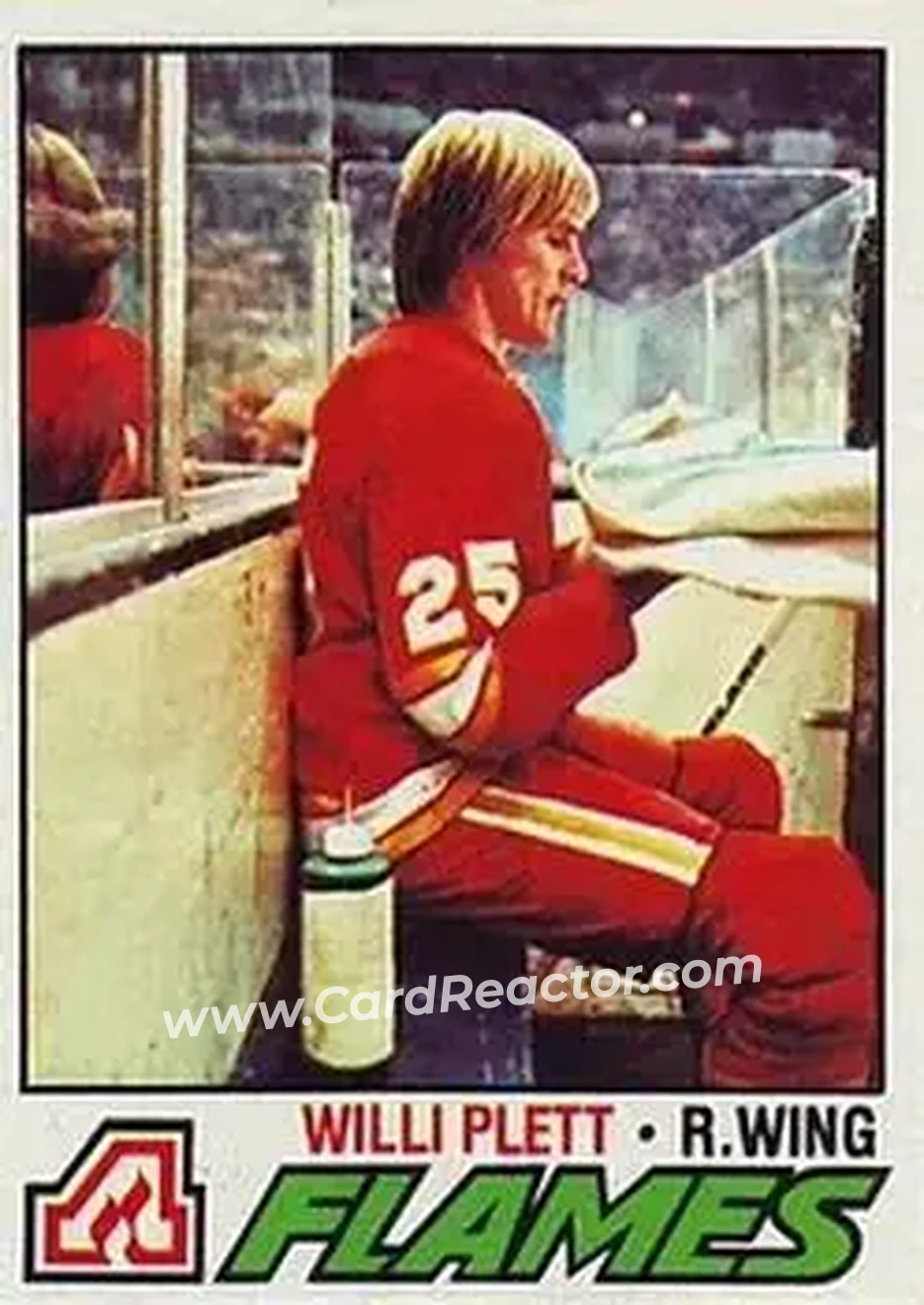1977-78 Topps #17 - Willi Plett - Atlanta Flames - Front