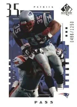2000 SP Authentic #165 Patrick Pass