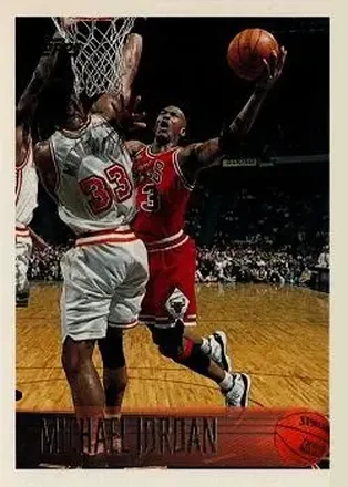 1996-97 Topps #139 - Michael Jordan - Chicago Bulls