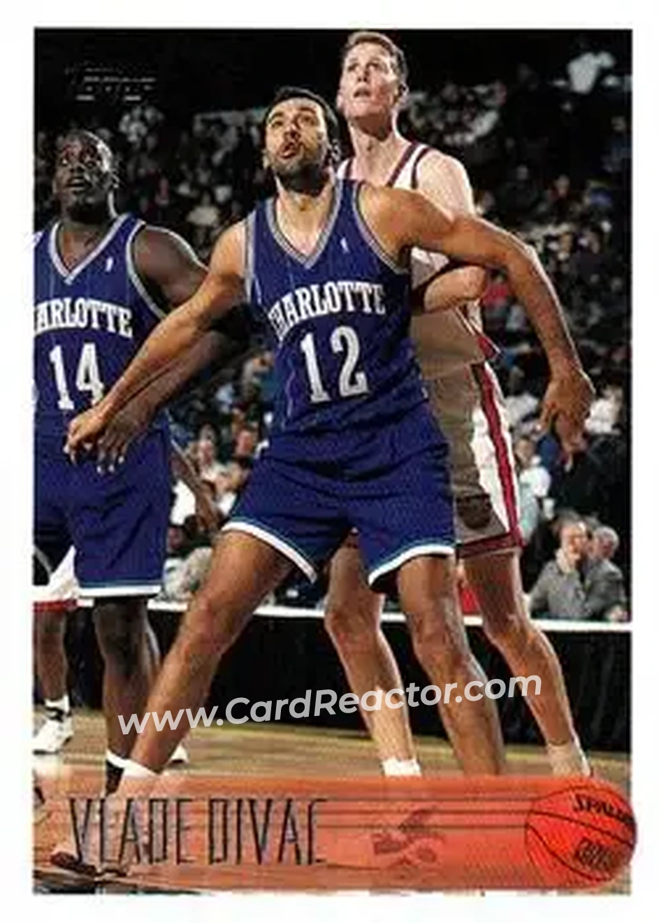 1996-97 Topps #170 - Vlade Divac - Charlotte Hornets - Front 1996-97 Topps #170 - Vlade Divac - Charlotte Hornets - Front