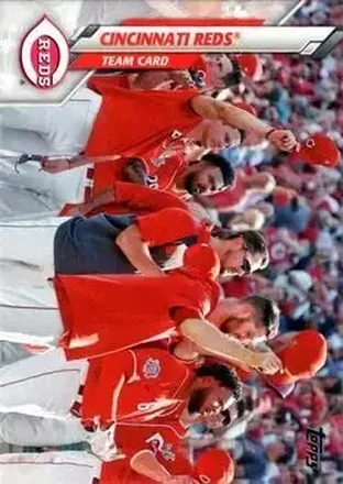 2020 Topps #431 Cincinnati Reds TC - Cincinnati Reds