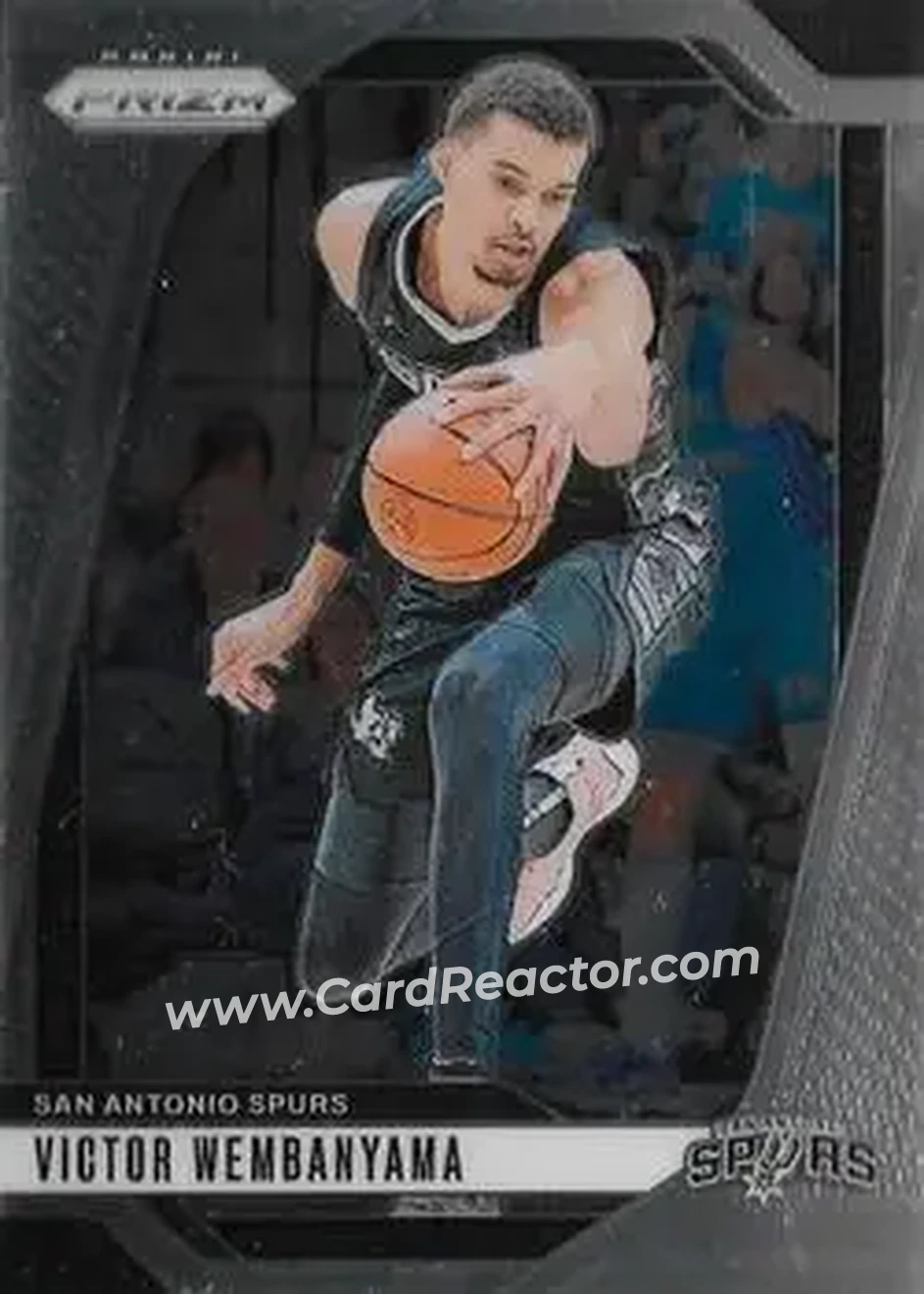 2024-25 Panini Prizm #172 - Victor Wembanyama - San Antonio Spurs - Front 2024-25 Panini Prizm #172 - Victor Wembanyama - San Antonio Spurs - Front