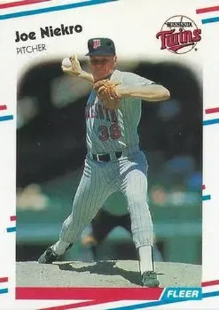 1988 Fleer #18 Joe Niekro