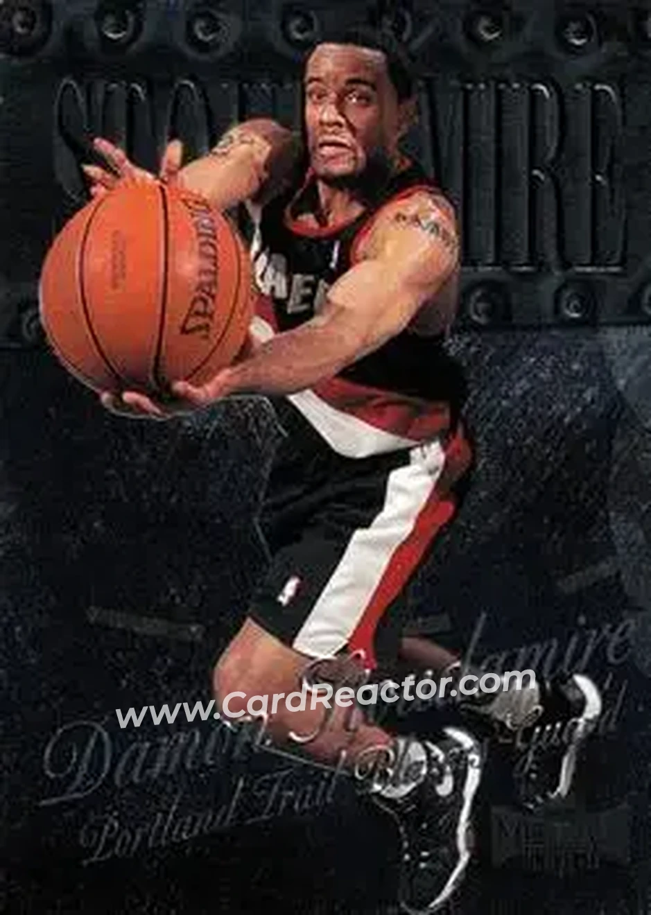1998-99 Metal Universe #123 - Damon Stoudamire - Portland Trail Blazers - Front