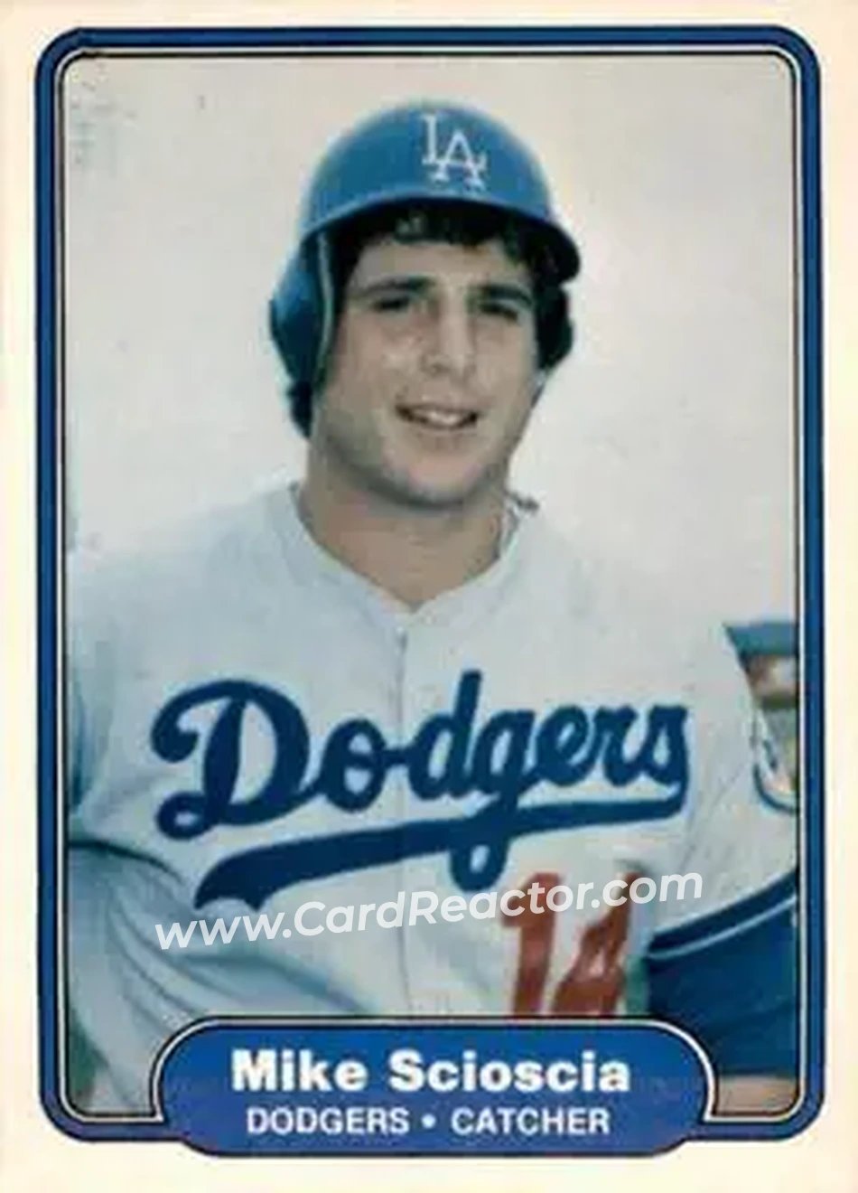 1982 Fleer #22 - Mike Scioscia - Los Angeles Dodgers - Front