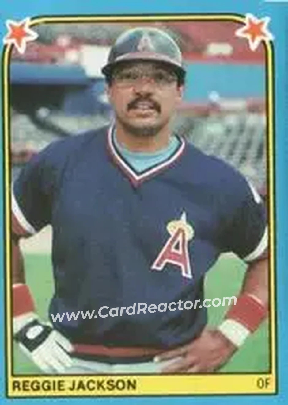 1983 Fleer Star Stickers #32 - Reggie Jackson (b.1946 OF) - California Angels - Front