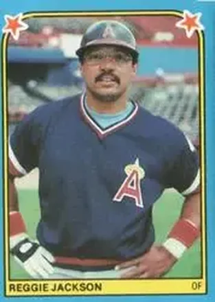 1983 Fleer Star Stickers #32 - Reggie Jackson (b.1946 OF) - California Angels