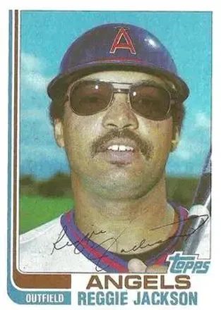 1982 Topps Traded #47T - Reggie Jackson (b.1946 OF) - California Angels