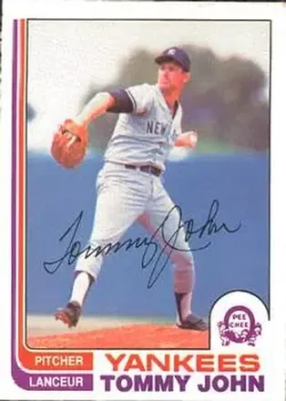 1982 O-Pee-Chee #75 - Tommy John - New York Yankees