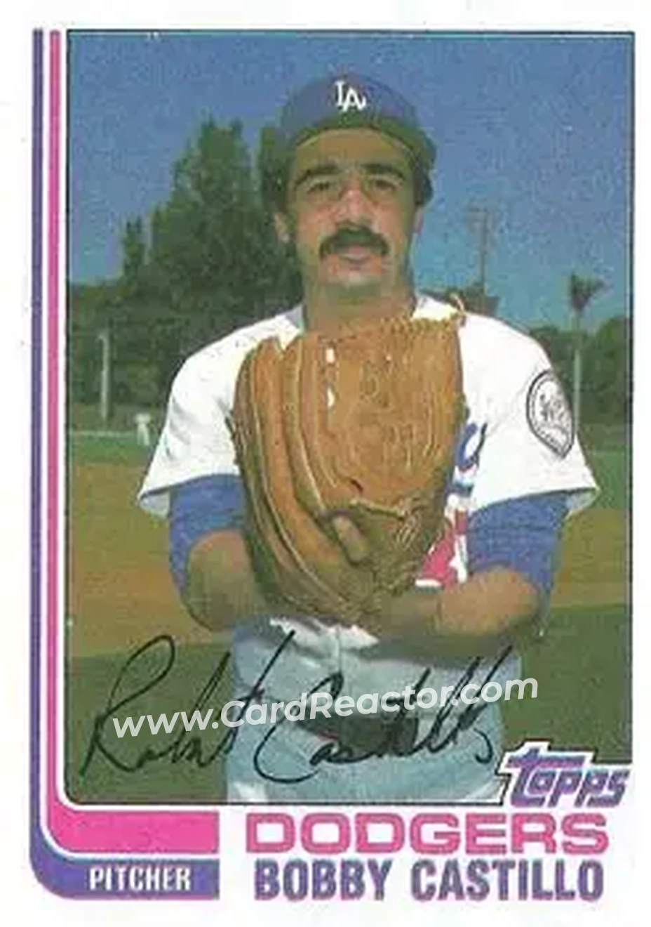 1982 Topps #48 - Bobby Castillo - Los Angeles Dodgers - Front 1982 Topps #48 - Bobby Castillo - Los Angeles Dodgers - Front