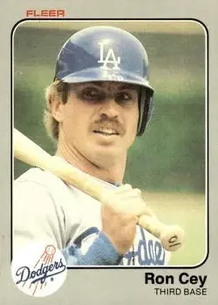 1983 Fleer #204 - Ron Cey - Los Angeles Dodgers