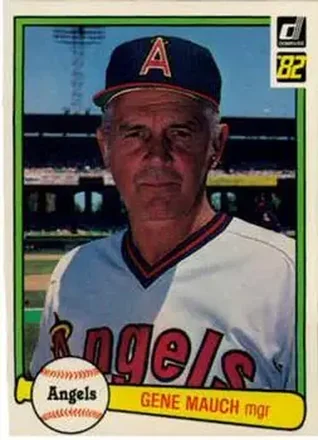 1982 Donruss #141 - Gene Mauch - California Angels
