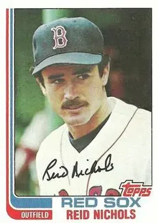 1982 Topps #124 - Reid Nichols - Boston Red Sox 1982 Topps #124 - Reid Nichols - Boston Red Sox