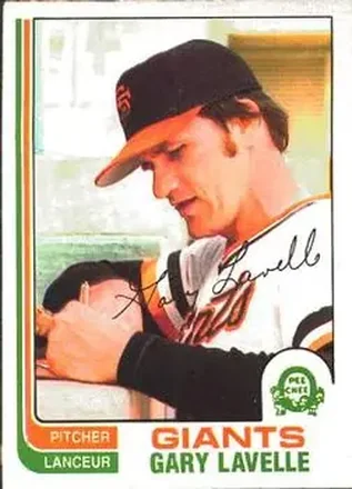 1982 O-Pee-Chee #209 - Gary Lavelle - San Francisco Giants