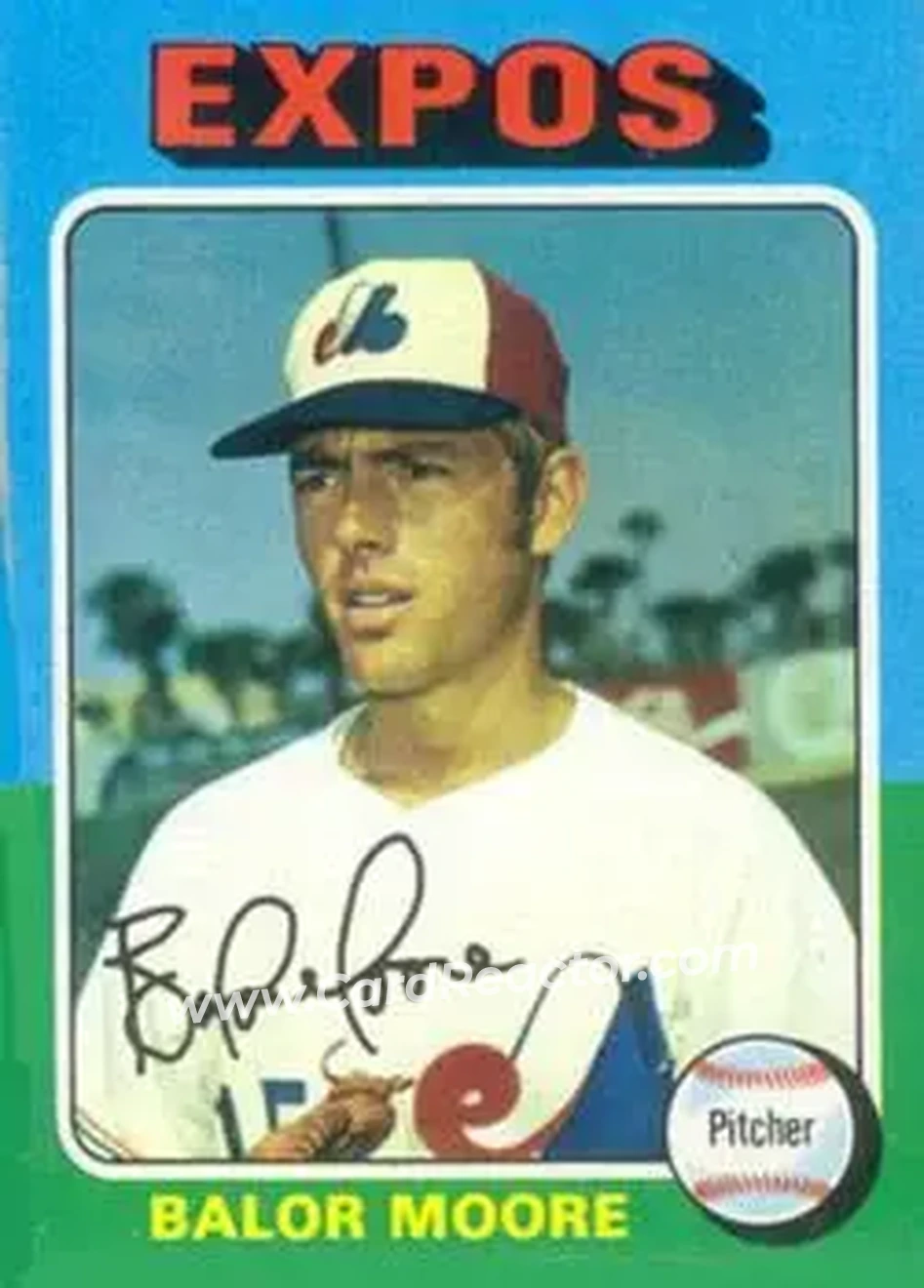 1975 Topps #592 - Balor Moore - Montreal Expos - Front
