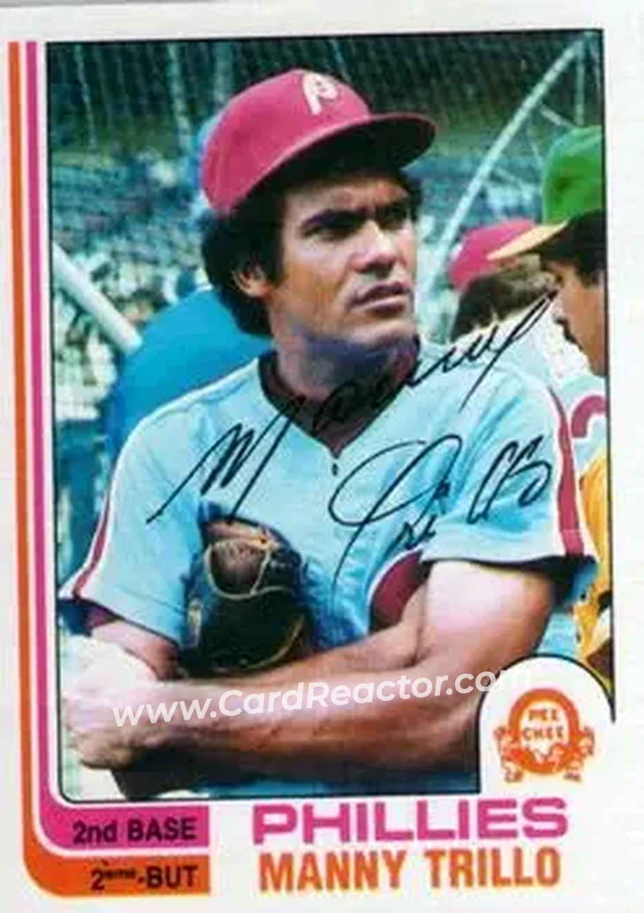 1982 O-Pee-Chee #220 - Manny Trillo - Philadelphia Phillies - Front