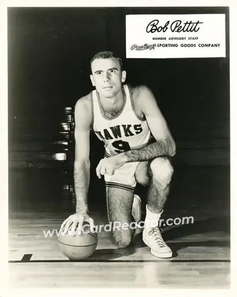 1961 Rawlings #NNO - Bob Pettit - St. Louis Hawks - Front