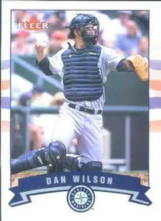 2002 Fleer #48 - Dan Wilson - Seattle Mariners