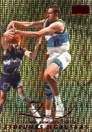 1998-99 SkyBox Premium - Star Rubies #10 - Zydrunas Ilgauskas - Cleveland Cavaliers