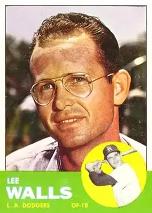 1963 Topps #11 - Lee Walls - Los Angeles Dodgers