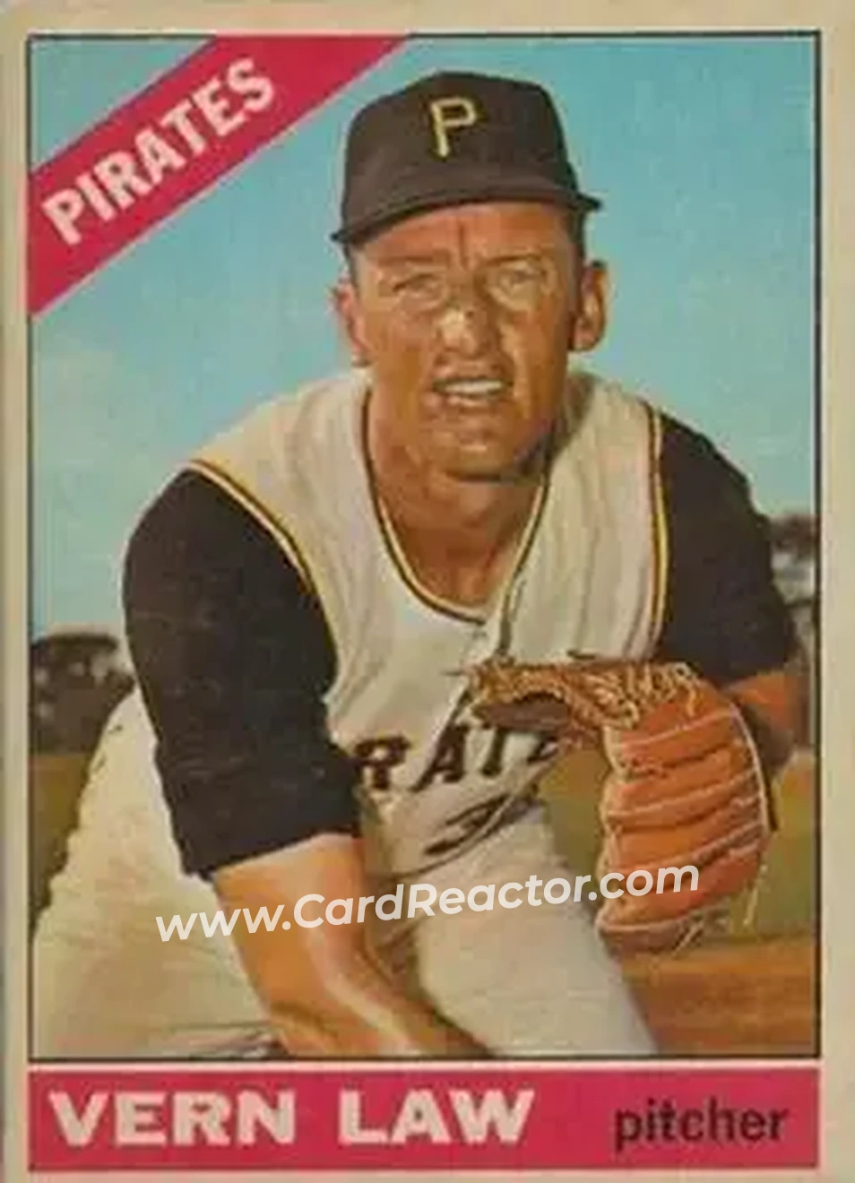 1966 Topps Venezuelan #15 - Vern Law - Pittsburgh Pirates - Front