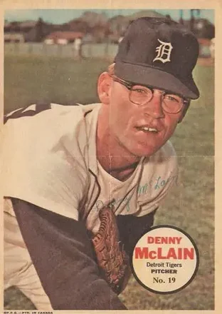 1968 O-Pee-Chee - All-Star Pin-Ups #19 - Denny McLain - Detroit Tigers