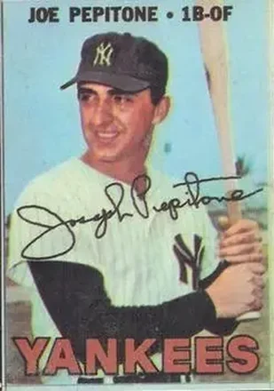 1967 Topps Venezuelan #209 - Joe Pepitone - New York Yankees