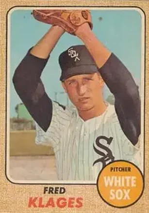 1968 Topps Venezuelan #229 - Fred Klages - Chicago White Sox