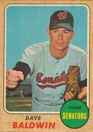 1968 Topps Venezuelan #231 - Dave Baldwin - Washington Senators 1968 Topps Venezuelan #231 - Dave Baldwin - Washington Senators