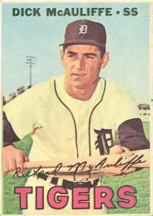 1967 Topps Venezuelan #241 - Dick McAuliffe - Detroit Tigers