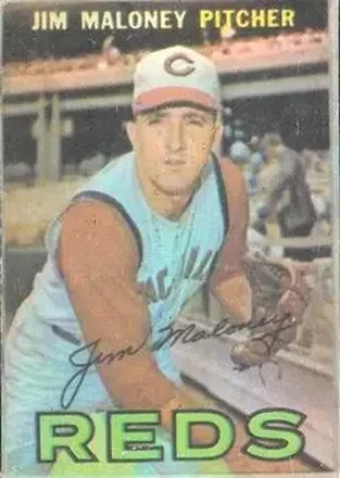 1967 Topps Venezuelan #325 - Jim Maloney - Cincinnati Reds 1967 Topps Venezuelan #325 - Jim Maloney - Cincinnati Reds