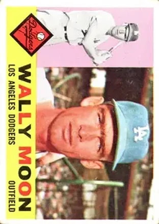 1960 Topps #5 - Wally Moon - Los Angeles Dodgers