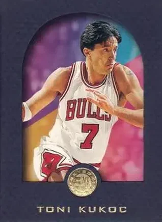 1995-96 SkyBox E-XL - Blue #11 - Toni Kukoc - Chicago Bulls