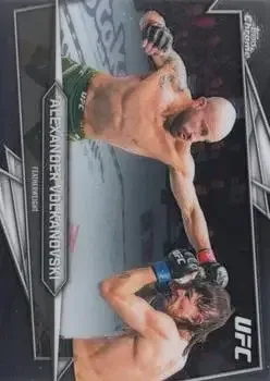 2026 Topps Chrome UFC feature card