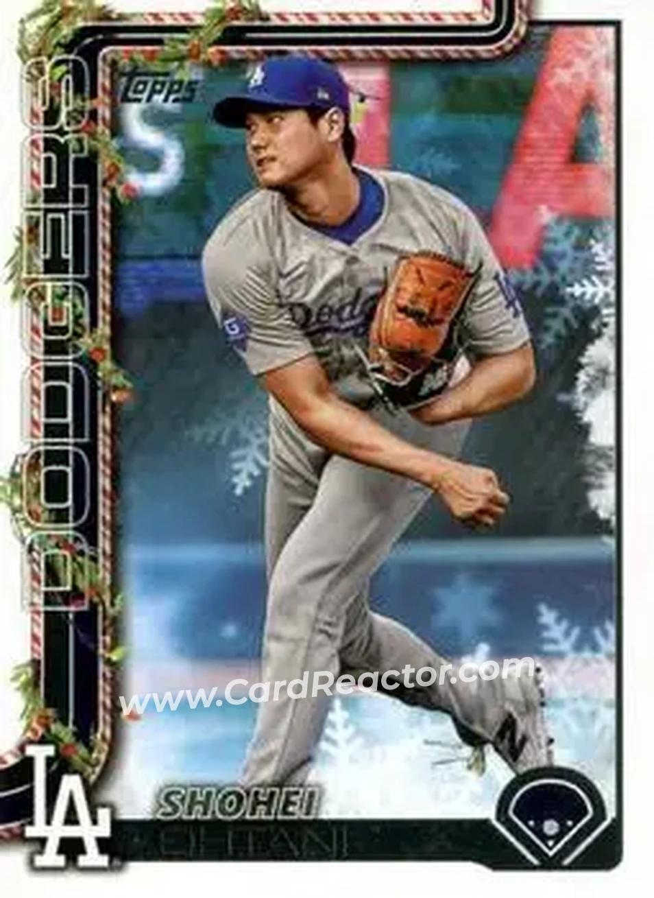 2025 Topps Holiday #H1 - Shohei Ohtani - Los Angeles Dodgers - Front