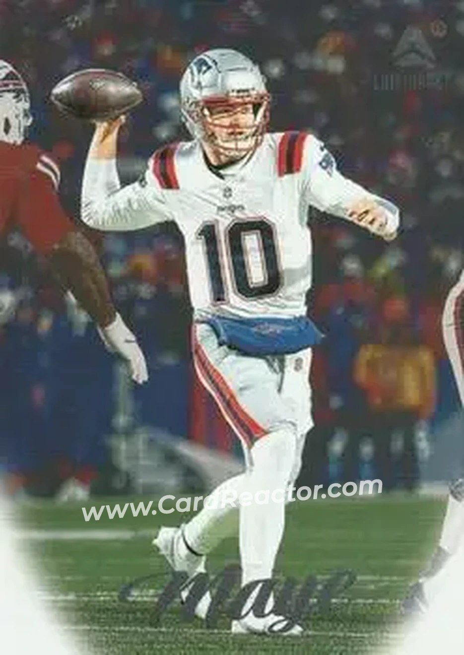 2025 Panini Luminance #14 - Drake Maye - New England Patriots - Front