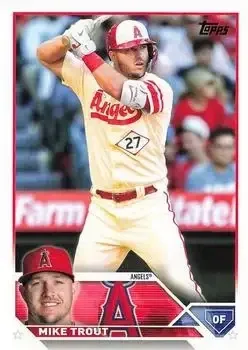 2023 Topps feature card
