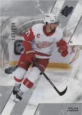 2023-24 SPx #5 - Dylan Larkin - Detroit Red Wings