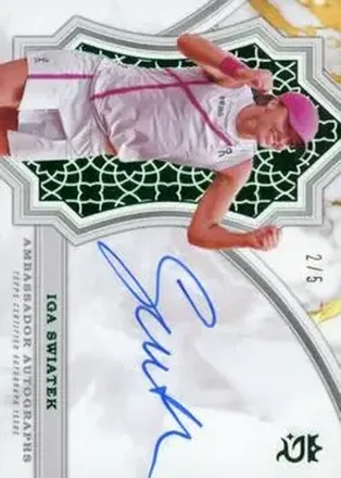 2024 Topps Royalty Collection - Ambassador Autographs Green #AA-IS - Iga Swiatek