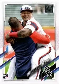 2021 Topps Update feature card