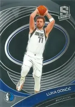 2020-21 Panini Spectra #4 Luka Dončić
